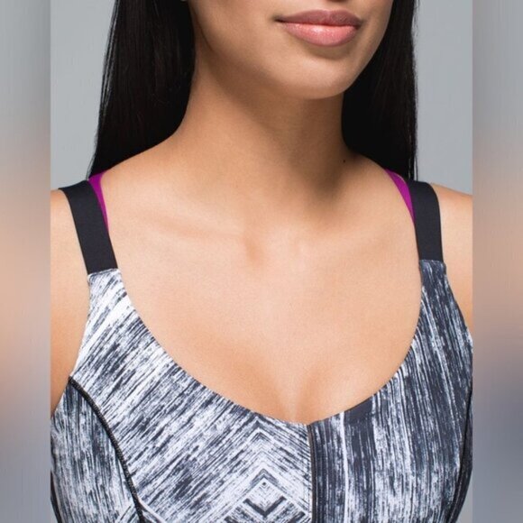 Lululemon Hot To Street Tank Top Heat Wave White Black Black Regal Plum Size 4 - Picture 5 of 12